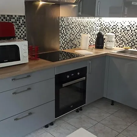 Appartement Du Cote De Chez Roselia